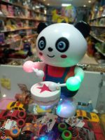 عروسک پاندا طبل زن و رقاص موزيكال چراغ دار عروسک پاندا طبل زن و رقاص موزيكال چراغ دار